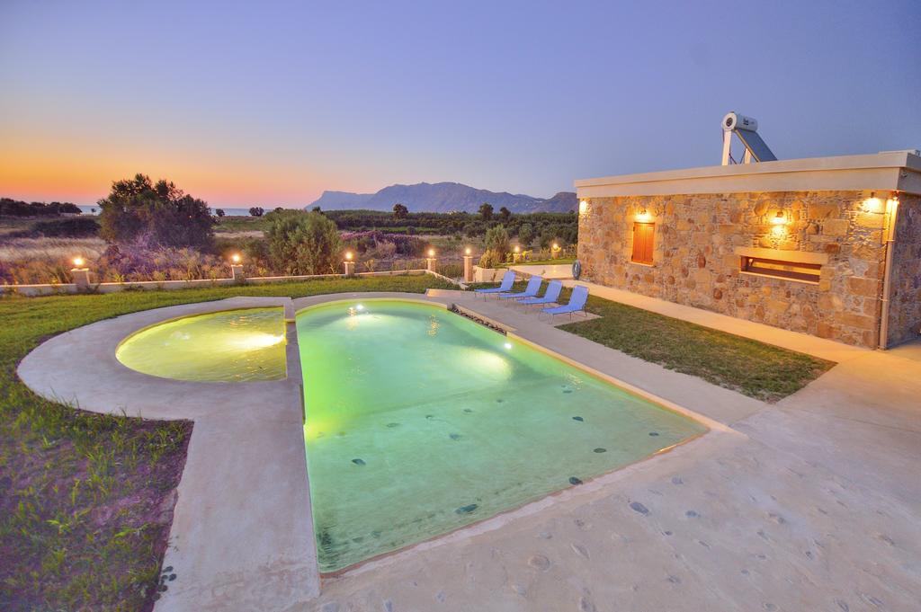 Iridanos Villa กิสเซมอส ภายนอก รูปภาพ