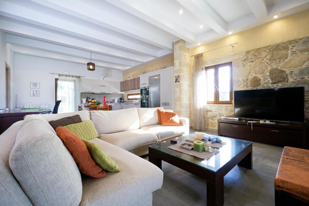 Iridanos Villa กิสเซมอส ภายนอก รูปภาพ